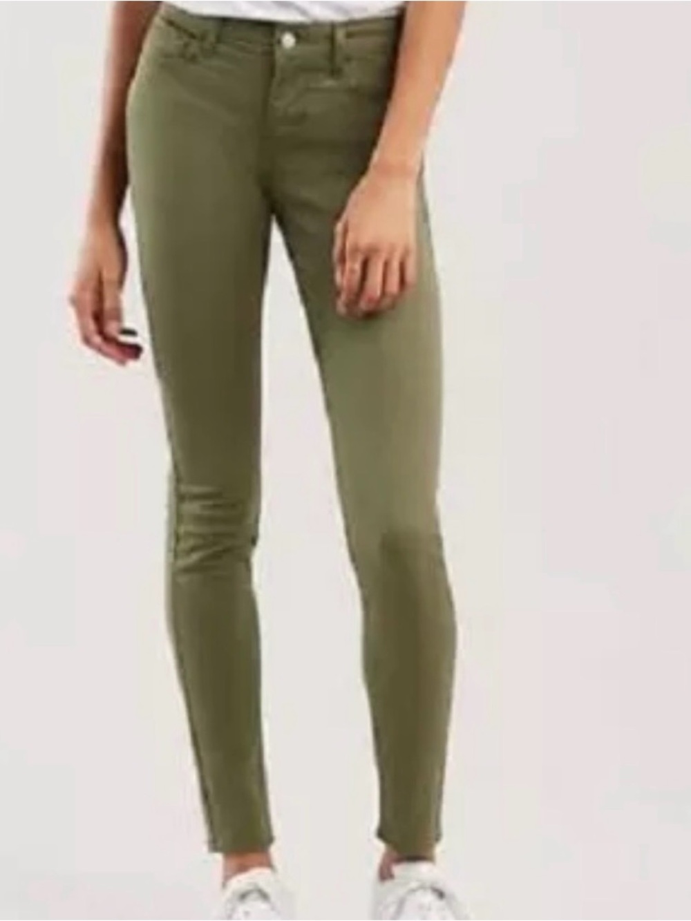Women’s 710 Super Skinny Moss Green Levi’s Jeans Size 31